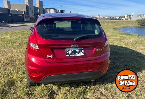Autos - Ford Fiesta Kinetic S 2016 Nafta 132000Km - En Venta