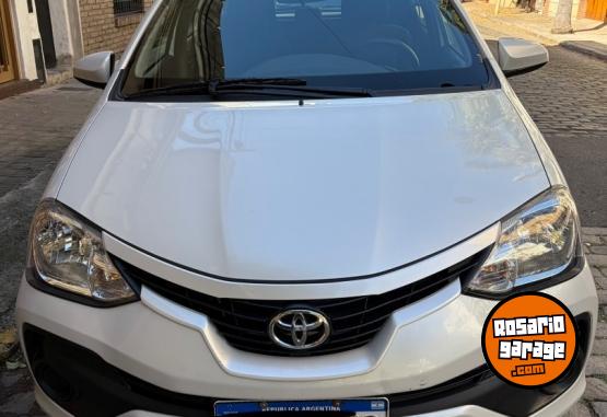 Autos - Toyota Etios X 1.5 2021 Nafta 68000Km - En Venta