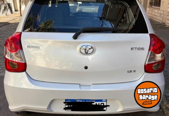 Autos - Toyota Etios X 1.5 2021 Nafta 68000Km - En Venta