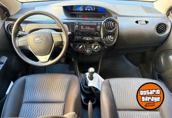 Autos - Toyota Etios X 1.5 2021 Nafta 68000Km - En Venta