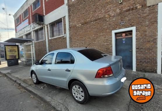 Autos - Volkswagen Voyage 2011 Nafta - En Venta