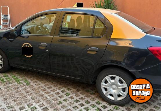 Autos - Renault Logan . Modelo 2018 2018 GNC 212500Km - En Venta