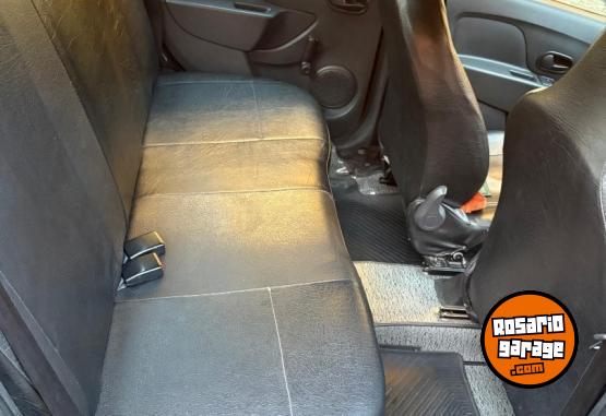 Autos - Renault Logan . Modelo 2018 2018 GNC 212500Km - En Venta