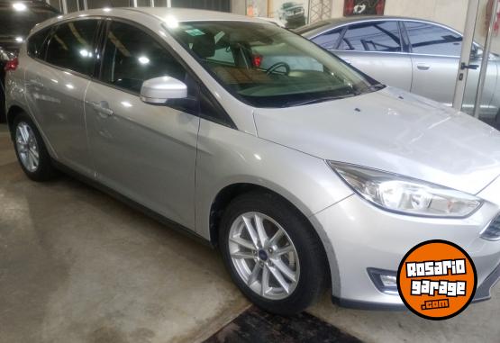 Autos - Ford Focus 2016 Nafta 121000Km - En Venta