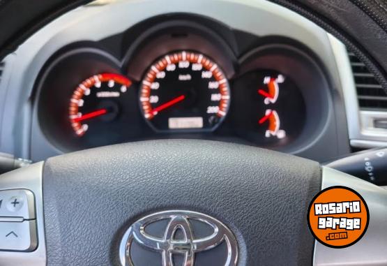 Camionetas - Toyota HILUX SRV 2013 Diesel 190000Km - En Venta