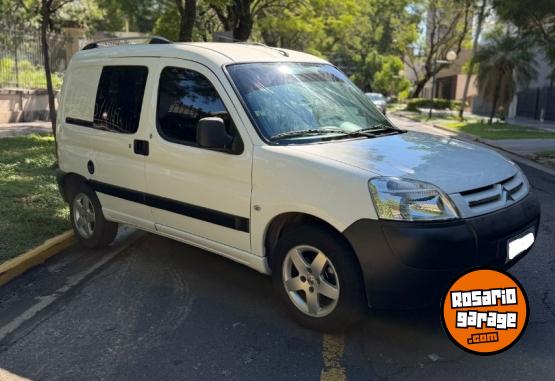 Utilitarios - Citroen FURGON HDI 2018 Diesel 127000Km - En Venta