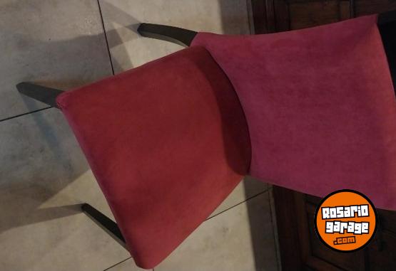 Hogar - VENDO MESA M�S 8 SILLAS. - En Venta