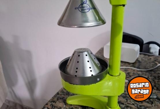 Hogar - Exprimidor manual fundici�n - En Venta