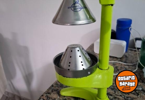 Hogar - Exprimidor manual fundici�n - En Venta