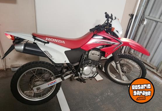 Motos - Honda Tornado 2016 Nafta 13000Km - En Venta