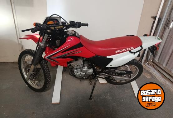 Motos - Honda Tornado 2016 Nafta 13000Km - En Venta