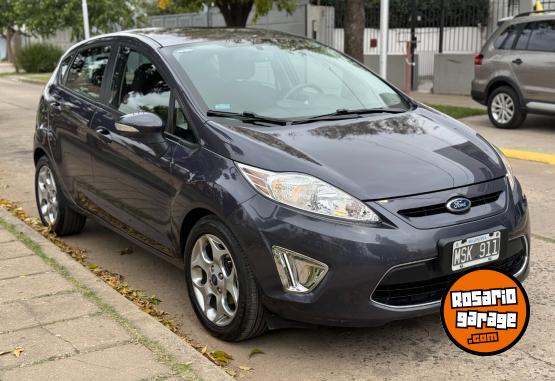 Autos - Ford FIESTA TITANIUM 5P 2013 Nafta 105000Km - En Venta