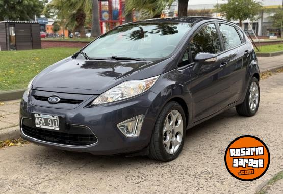 Autos - Ford FIESTA TITANIUM 5P 2013 Nafta 105000Km - En Venta