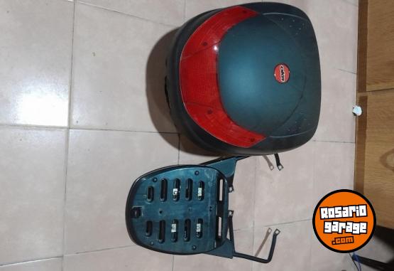 Accesorios para Motos - Oportunidad baulera y reguilla - En Venta