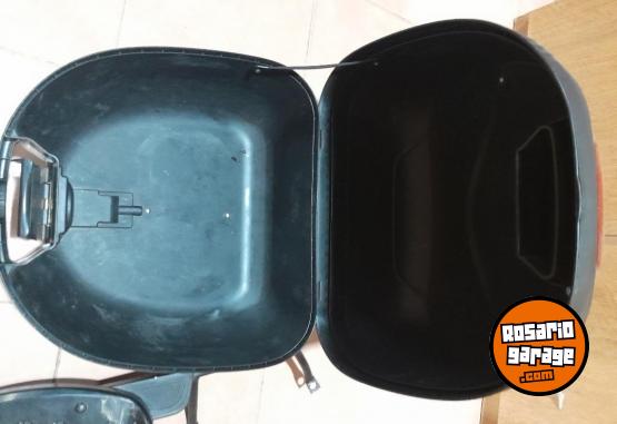 Accesorios para Motos - Oportunidad baulera y reguilla - En Venta