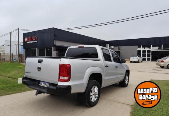 Camionetas - Volkswagen Amarok DC Trendline 140CV 2019 Diesel 125000Km - En Venta