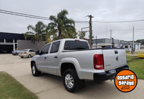 Camionetas - Volkswagen Amarok DC Trendline 140CV 2019 Diesel 125000Km - En Venta