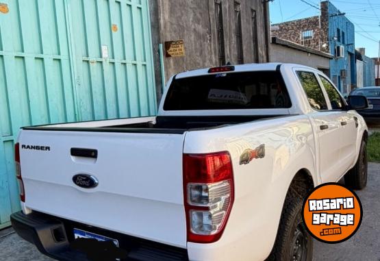 Camionetas - Ford Ranger 2021 Diesel 62000Km - En Venta