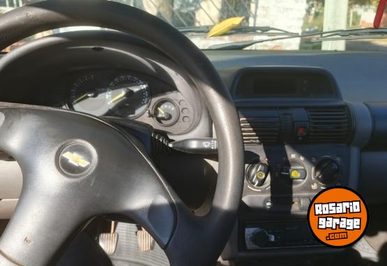 Autos - Chevrolet Classic ls 2010 Nafta 175000Km - En Venta