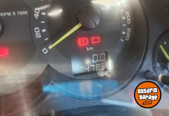Autos - Chevrolet Classic ls 2010 Nafta 175000Km - En Venta