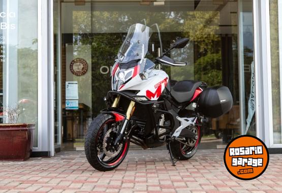 Motos - CF 650 MT 2022 Nafta 20651Km - En Venta
