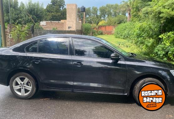 Autos - Volkswagen Vento 2013 Diesel 218000Km - En Venta