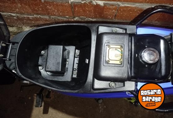 Motos - Gilera Smash 110 Full 2021 Nafta 23000Km - En Venta