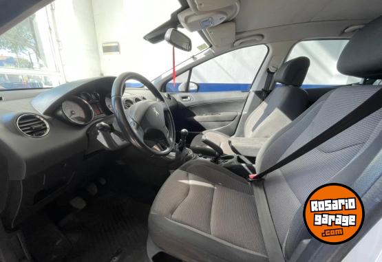 Autos - Peugeot 308 allure 1.6HDI 2012 Diesel 166000Km - En Venta
