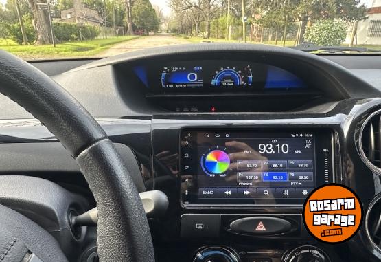 Autos - Toyota Etios Xls 2020 Nafta 44000Km - En Venta