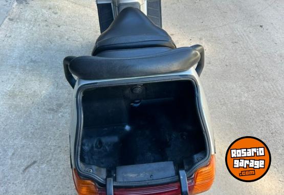 Motos - Piaggio Hexagon 150 1998 Nafta 32500Km - En Venta