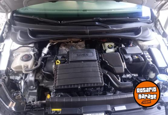 Autos - Volkswagen POLO MSI HIGH LINE 2018 Nafta 130000Km - En Venta