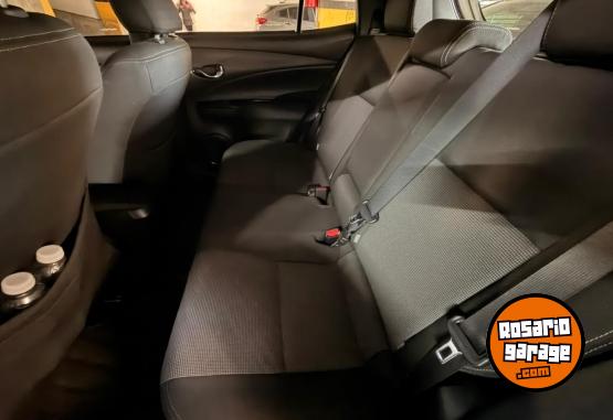 Autos - Toyota Yaris XLS 2022 Nafta 47000Km - En Venta