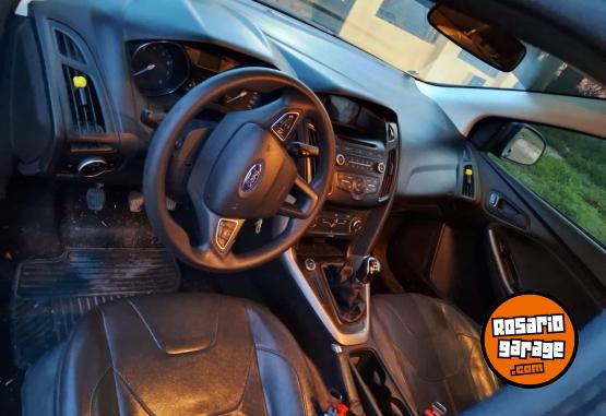 Autos - Ford Focus 2016 Nafta 129000Km - En Venta