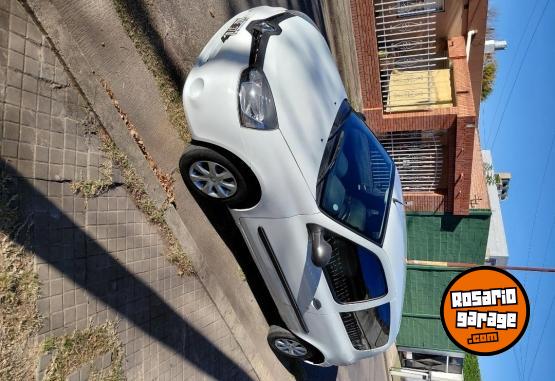 Autos - Renault Clio 2014 Nafta 125000Km - En Venta