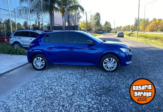 Autos - Peugeot 208 2024 Nafta 13000Km - En Venta