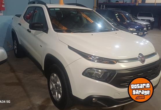 Camionetas - Fiat Toro 2017 Diesel 130000Km - En Venta