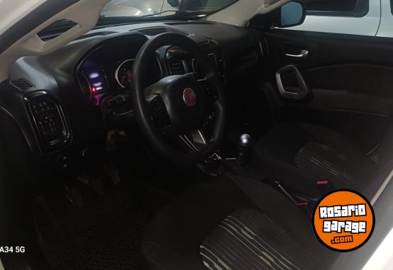 Camionetas - Fiat Toro 2017 Diesel 130000Km - En Venta