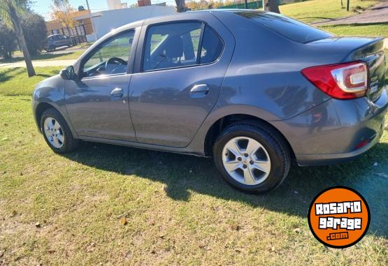 Autos - Renault Logan 2014 Nafta 170000Km - En Venta