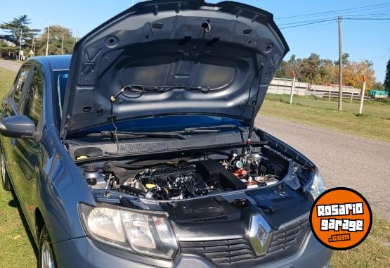 Autos - Renault Logan 2014 Nafta 170000Km - En Venta