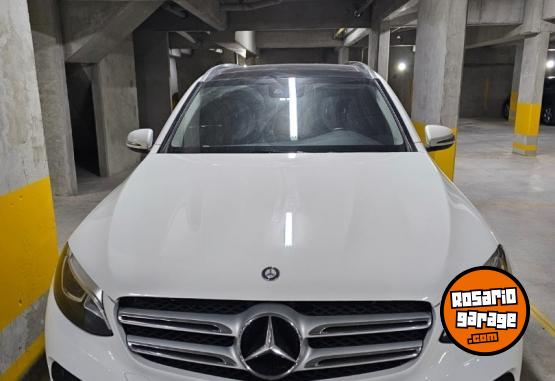 Camionetas - Mercedes Benz GLC 300 OFF ROAD 2017 Nafta 171000Km - En Venta