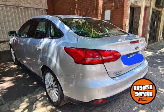 Autos - Ford Focus 2016 Nafta 100000Km - En Venta