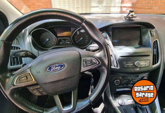 Autos - Ford Focus 2016 Nafta 100000Km - En Venta