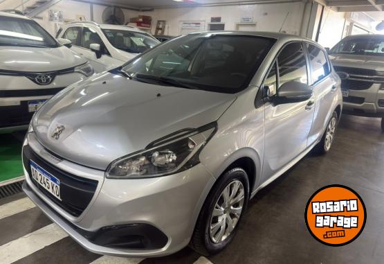 Autos - Peugeot 208 ACTIVE 1.5 N 2018 Nafta 19500Km - En Venta
