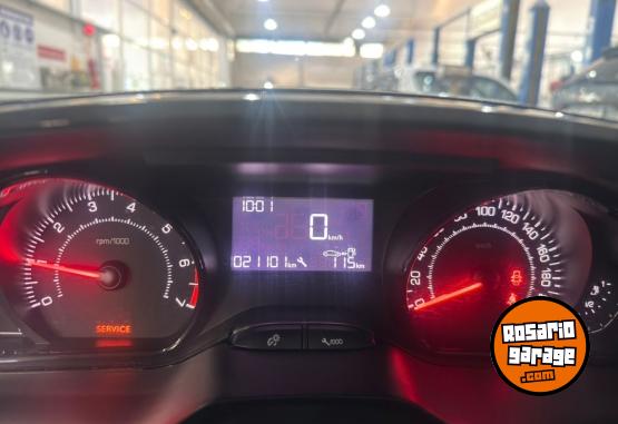 Autos - Peugeot 208 ACTIVE 1.5 N 2018 Nafta 19500Km - En Venta