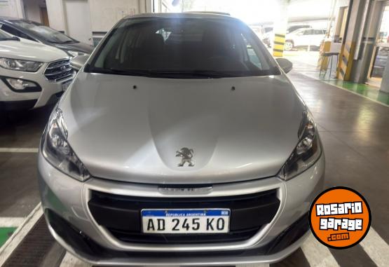Autos - Peugeot 208 ACTIVE 1.5 N 2018 Nafta 19500Km - En Venta