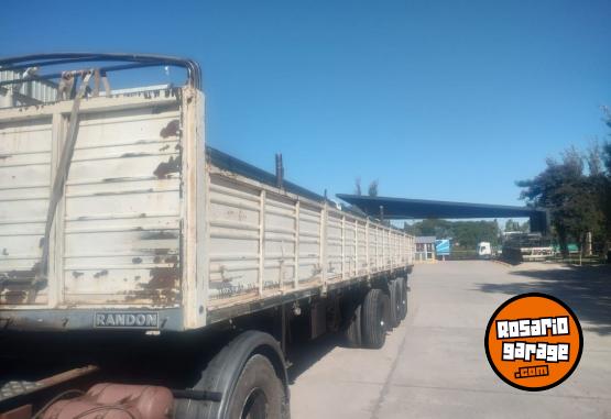 Camiones y Grúas - Semirremolque Randon 2+1 - En Venta