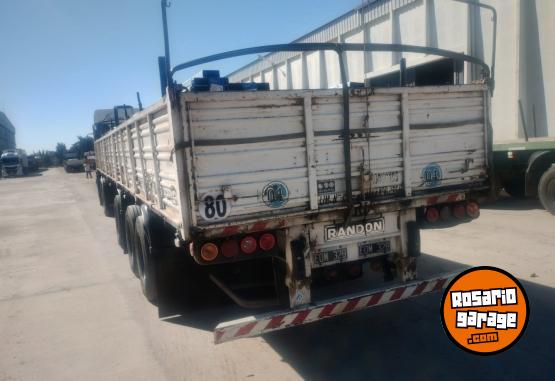 Camiones y Grúas - Semirremolque Randon 2+1 - En Venta