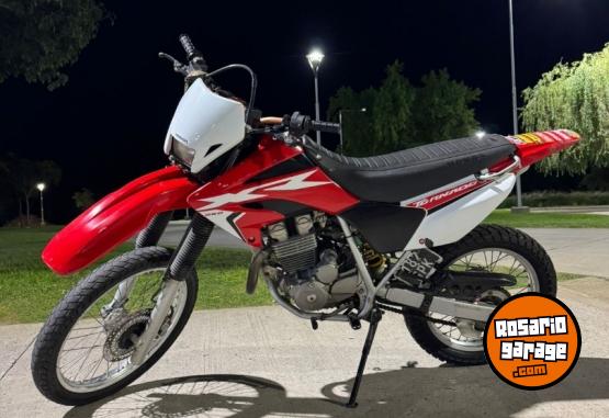 Motos - Honda Tornado 250 2010 Nafta 5000Km - En Venta