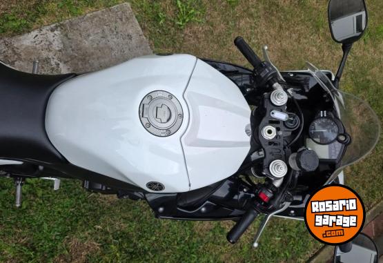 Motos - Yamaha R1 2012 Nafta 18500Km - En Venta