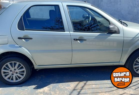 Autos - Fiat PALIO 1.4 ELX 5 PUERTAS 2010 Nafta 140000Km - En Venta